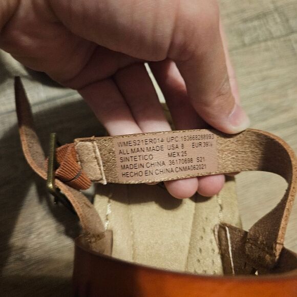 Earth spirit sandals size 8 worn once - Picture 7 of 7